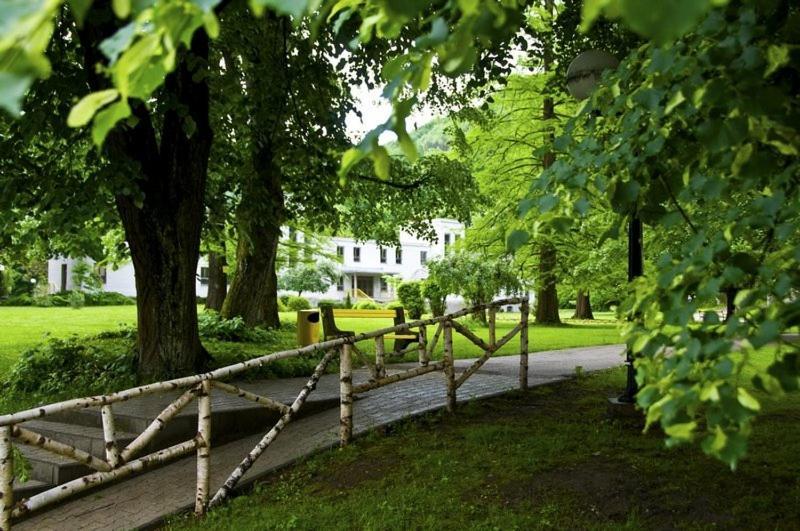 Apartmani Ramonda Teslić Eksteriør billede